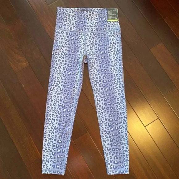 GapFit  Eclipse 7/8 Compression Legging Workout Blue Lilac Leopard Print Small - Picture 7 of 13